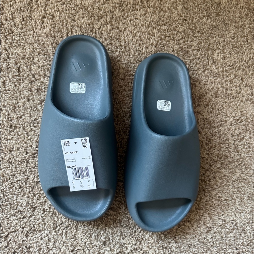 Adidas Yeezy Slide Slate Marine Size (12) (Brand New Never Worn With Box)